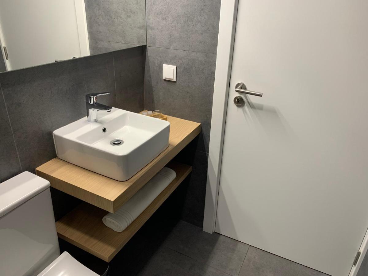 Pharmacia Guesthouse Coimbra Eksteriør billede