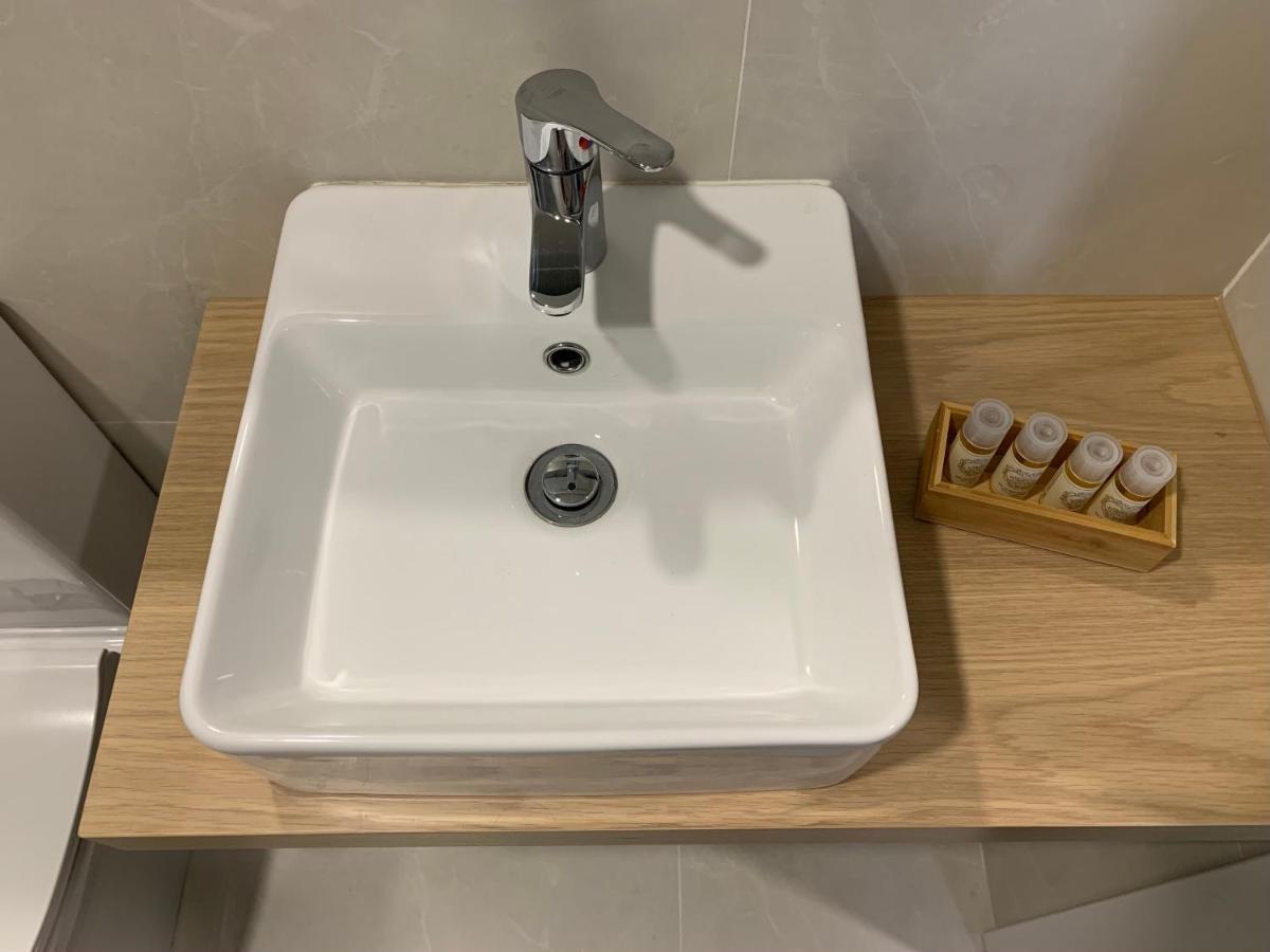 Pharmacia Guesthouse Coimbra Eksteriør billede